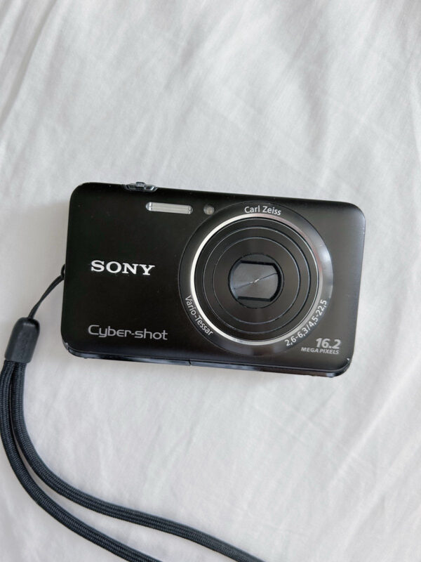 Sony Cyber-shot DSC-WX9 Camera - Image 2