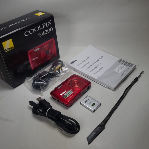 Nikon Coolpix S4200 16MP 6x Digital Camera Red Original Packaging - Excellent - Image 2