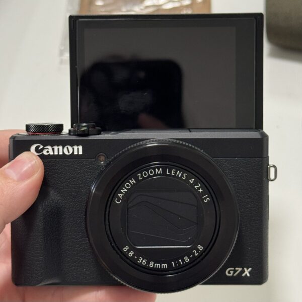 Canon PowerShot G7 X Mark III Bundle – Black - Image 5