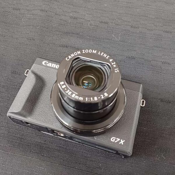 Canon Powershot G7 X Mark iii with 128gb sd card - Image 3